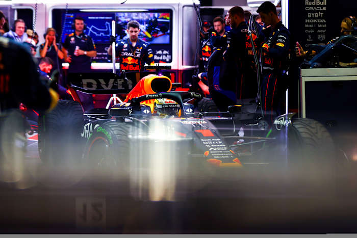 SI202210020585_hires_jpeg_24bit_rgb